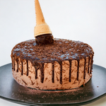 Load image into Gallery viewer, Cone Drip Cake