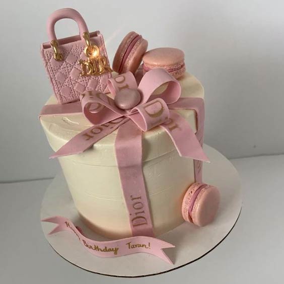 Dior Cake