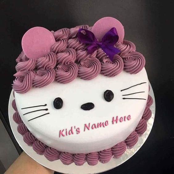 Hello Kitty Cake