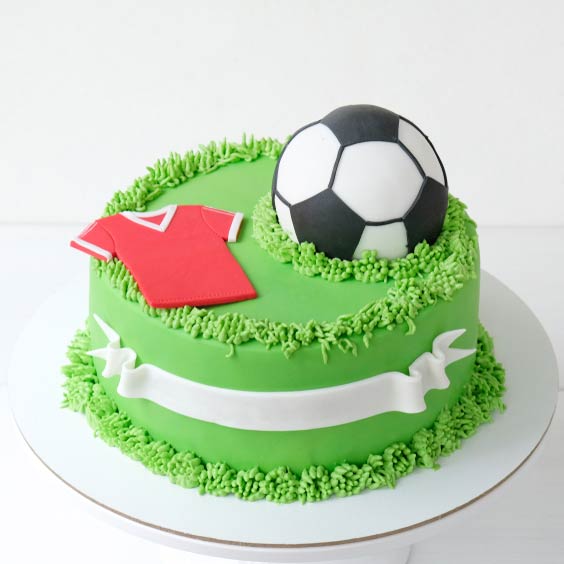 Football theme cake 6